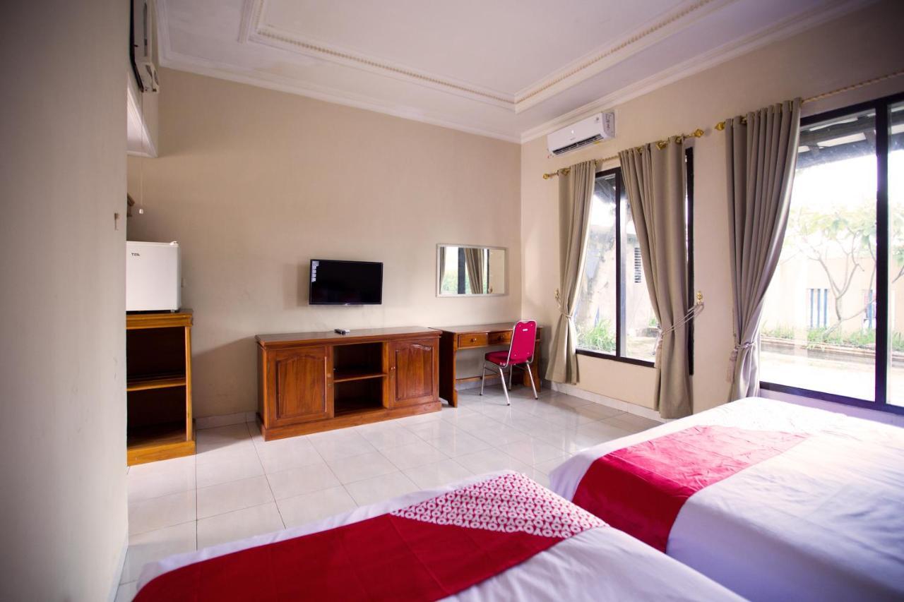 Oyo 3207 Hotel Gracia Бандар-Лампунг Екстер'єр фото